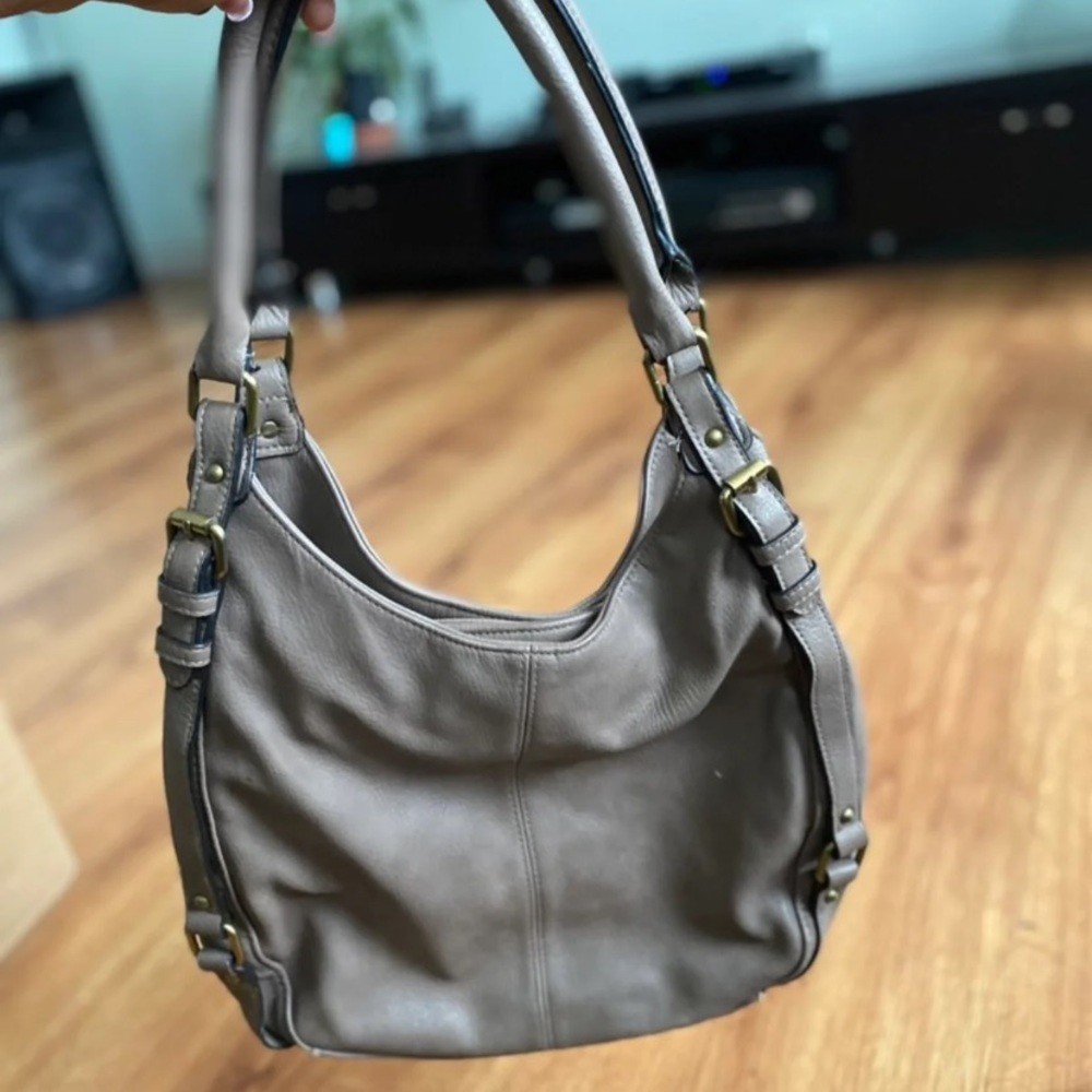 Vintage brown handbag